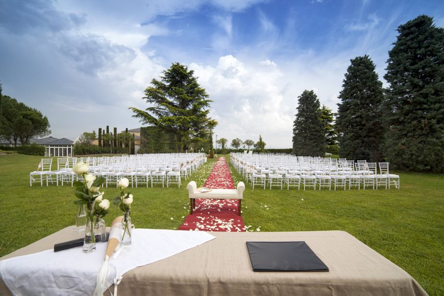 Ceremonia civil en Jardines Finca Prats